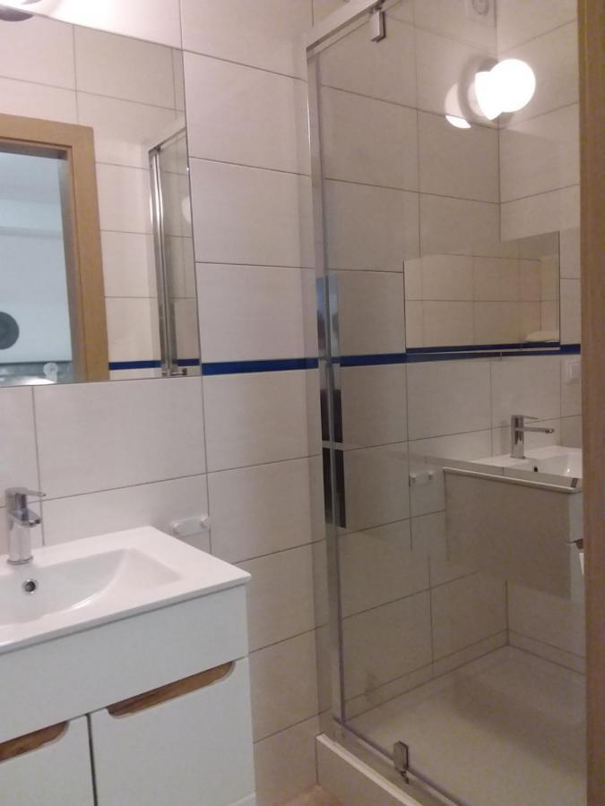 Dworek Akacja Uslugi Hotelarskie Janowiec Eksteriør bilde