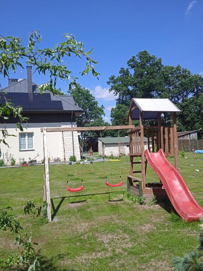 Dworek Akacja Uslugi Hotelarskie Janowiec Eksteriør bilde